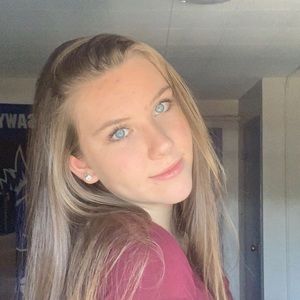 Meet your Posher, Maddie